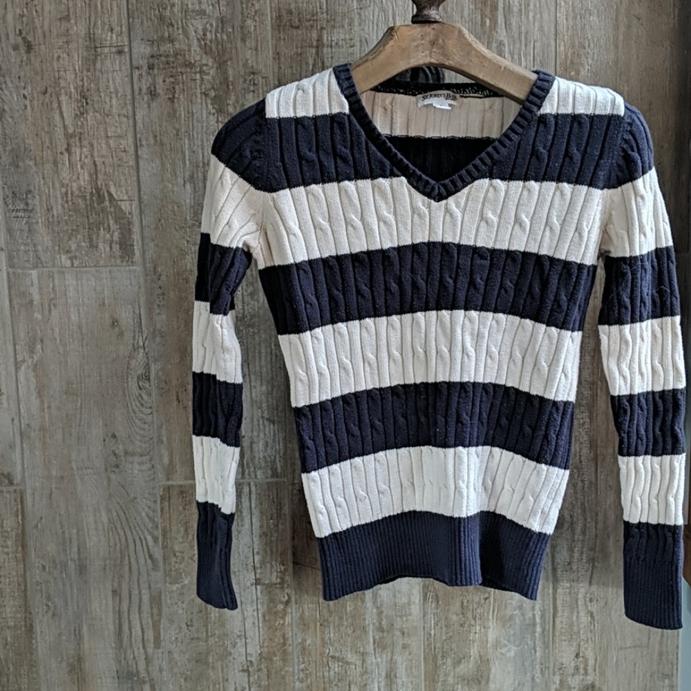 V-neck sweater